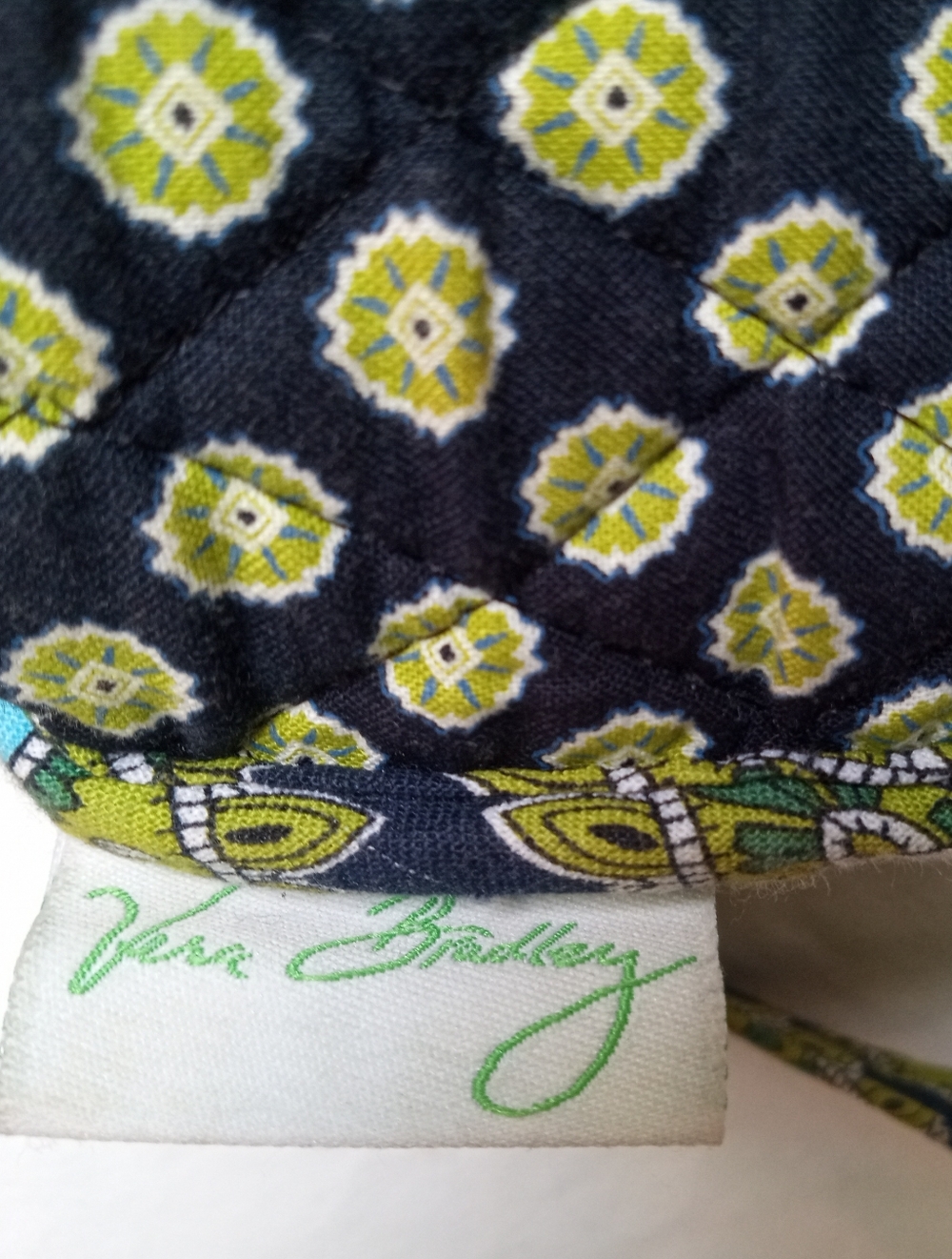 Vera Bradley Retired Cambridge Quilted Floral Pattern Tote Bag in Navy and Green - Picture 5 of 5